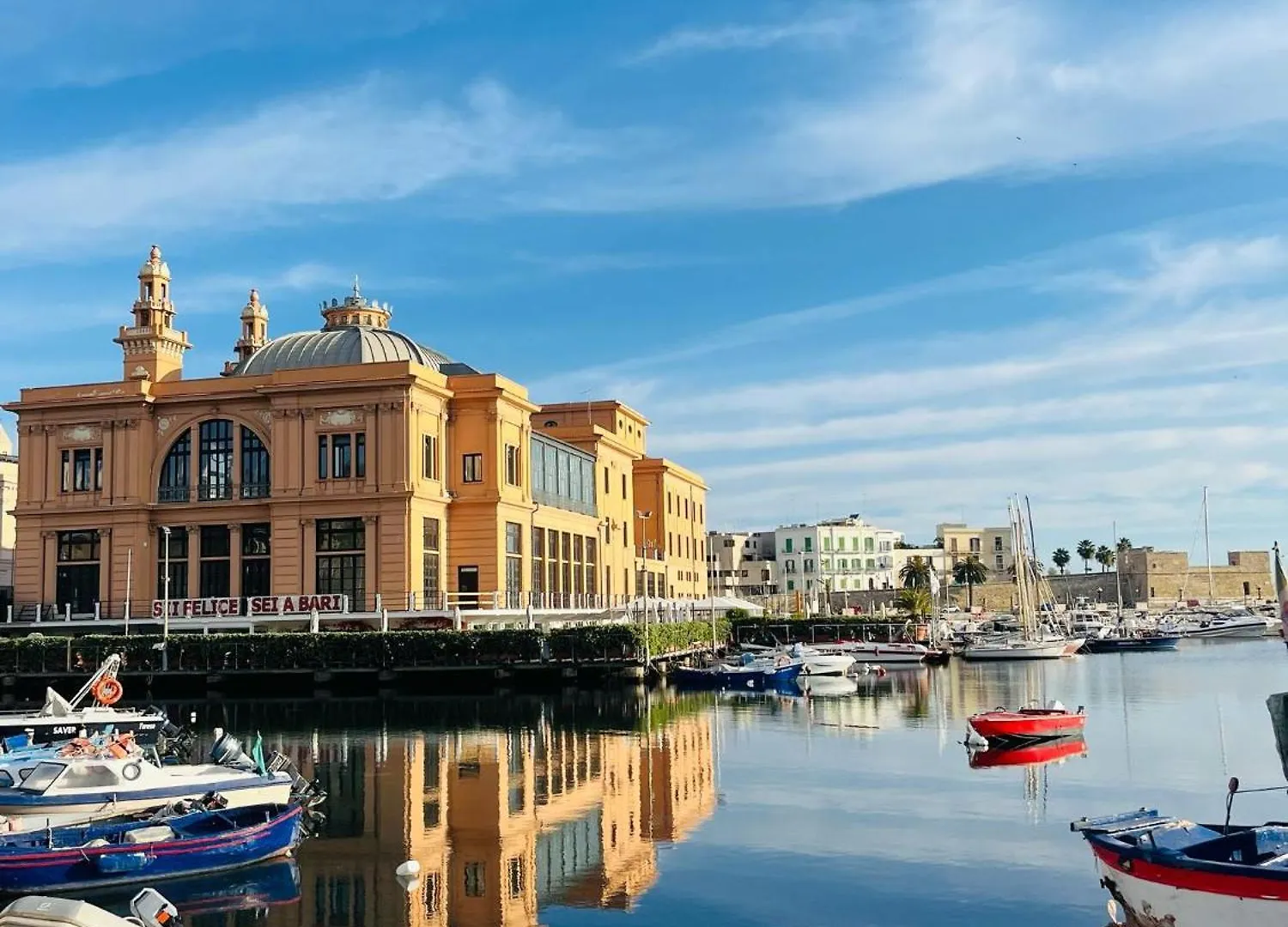 Riccardo Luxury Apartment Bari İtalya